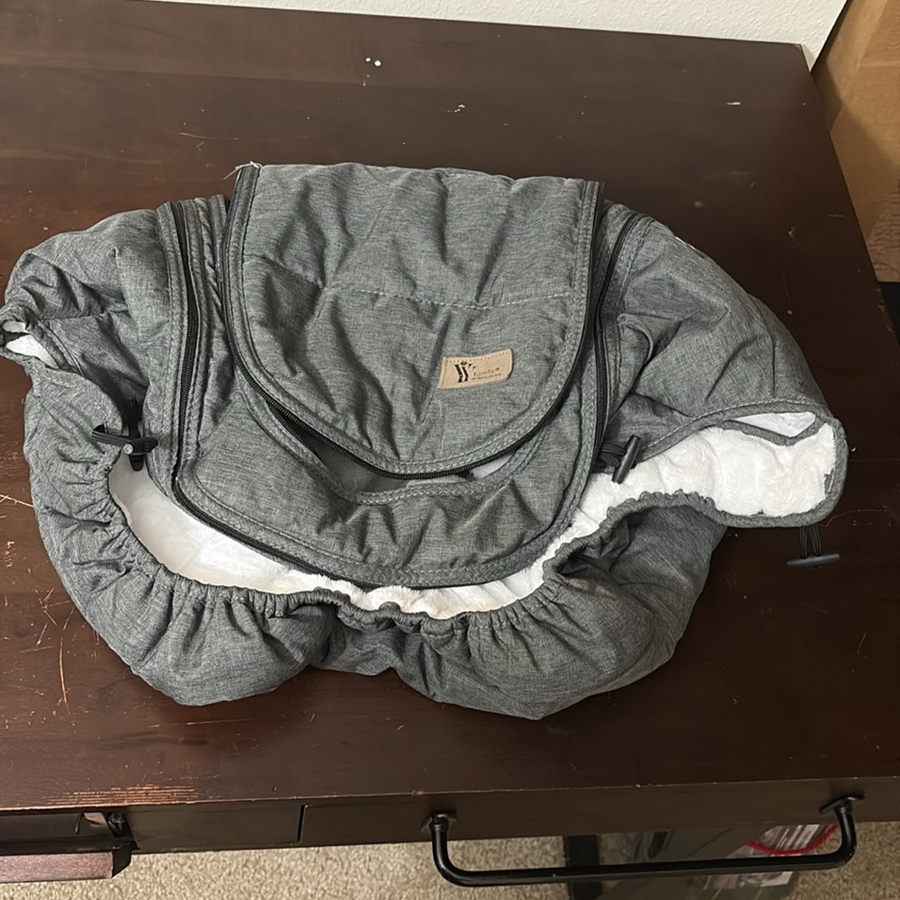 Yazely Winter Car Seat Cover EUC - Picture 7 of 10